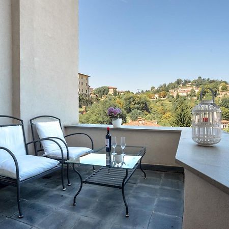 Sweet Balcony Charme&Relax Apartment Бергамо Екстериор снимка