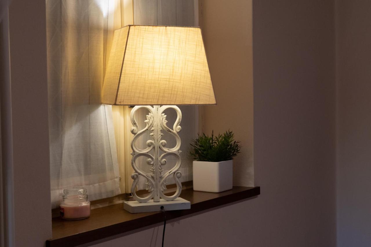Sweet Balcony Charme&Relax Apartment Бергамо Екстериор снимка